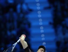 开云-（体育）网球——ATP年终总决赛半决赛：辛纳胜德米纳尔