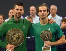 开云体育在线-德约科维奇善心美！逆转夺生涯101冠，放弃年终比赛成全穆塞蒂