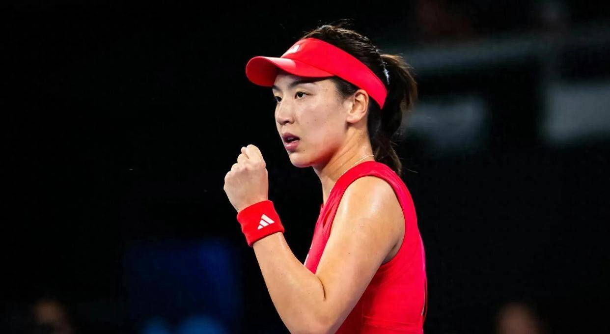 开云-中国网球新纪录！王欣瑜决胜盘翻盘，首战美网即入64强赢重奖