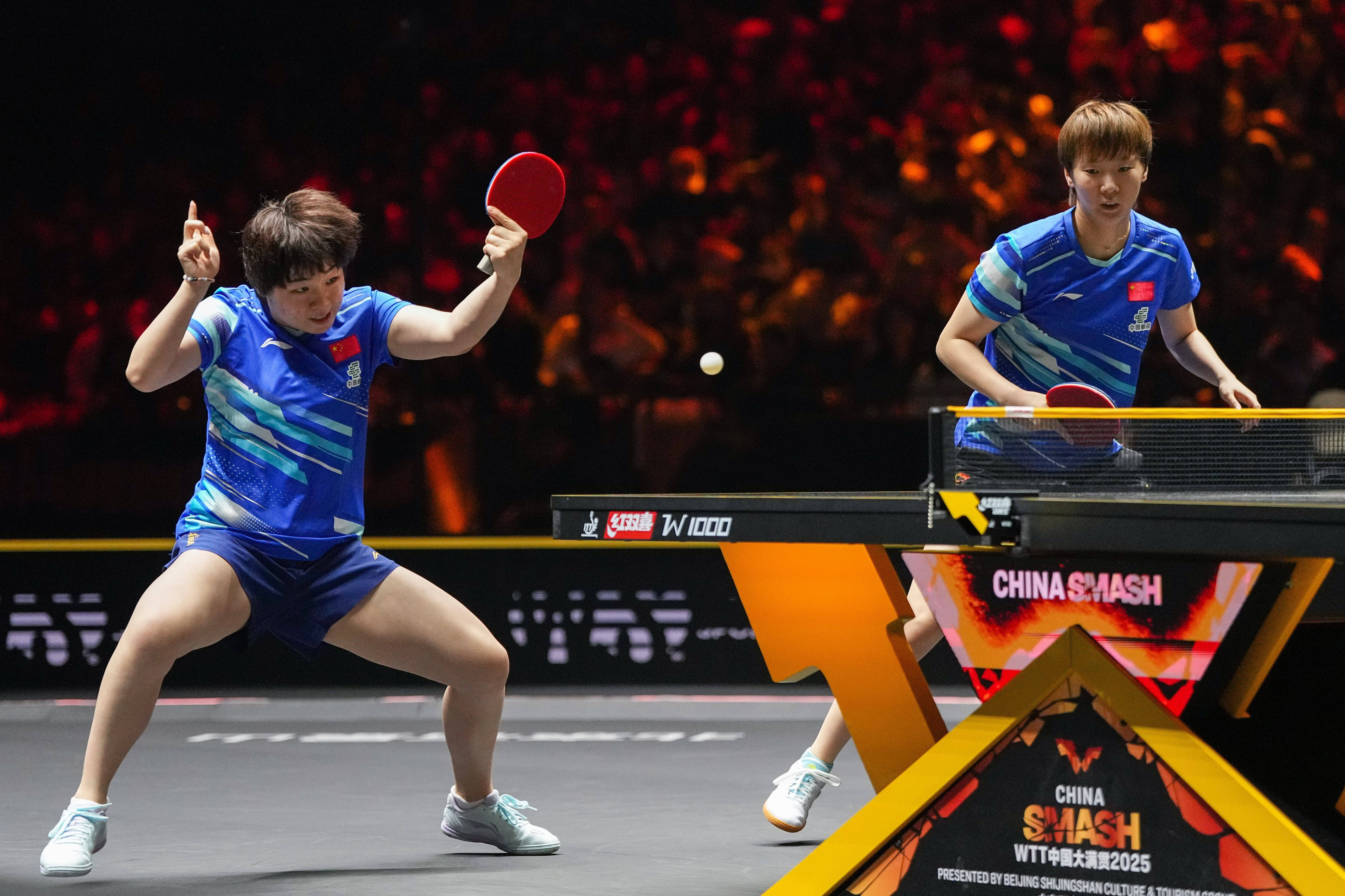 开云下载-(体育)乒乓球——WTT中国大满贯赛:蒯曼/王曼昱晋级女双决赛