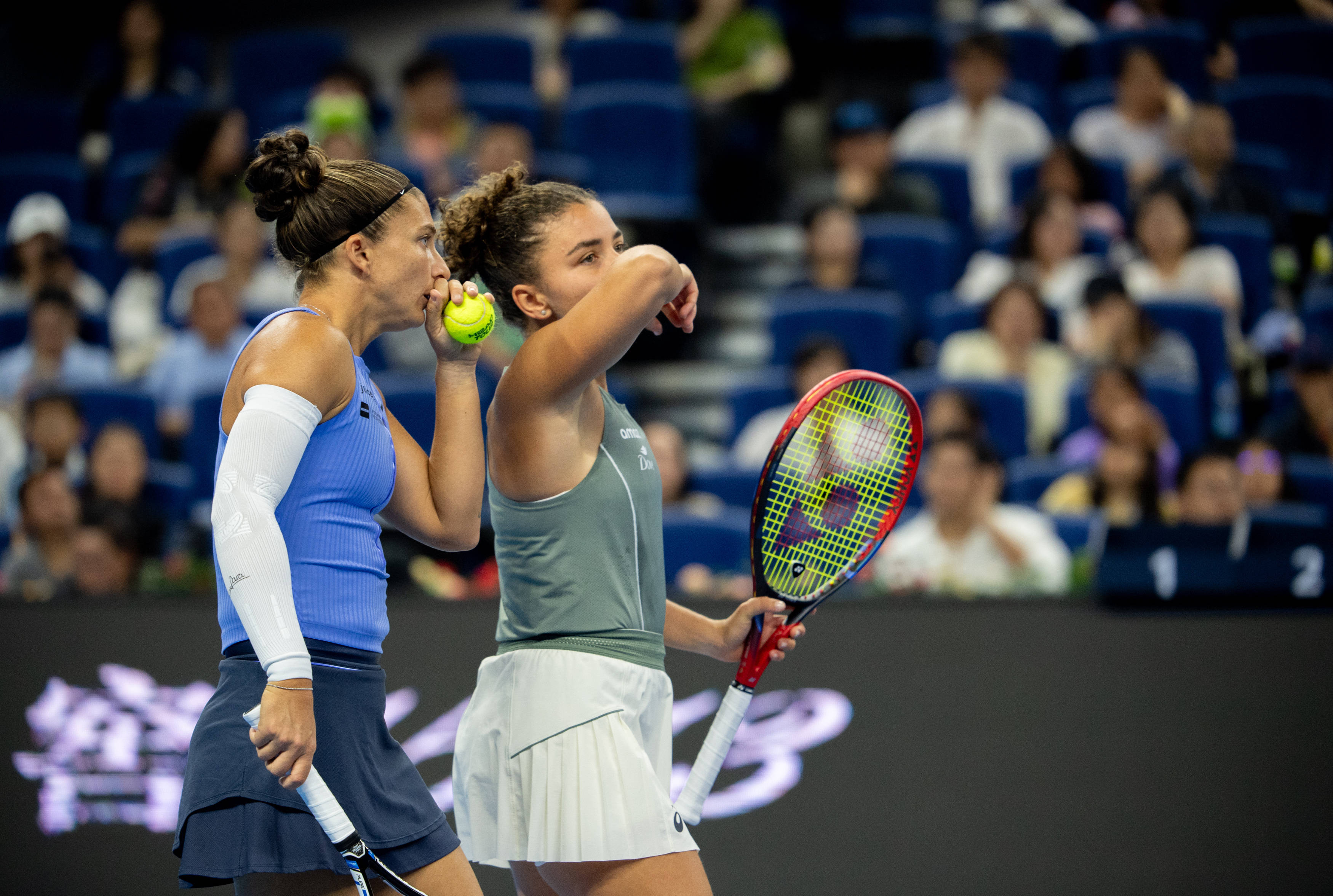 开云体育APP下载-(体育)网球——中网:埃(āi)拉(lā)尼/保利(lì)尼女雙(shuāng)夺冠