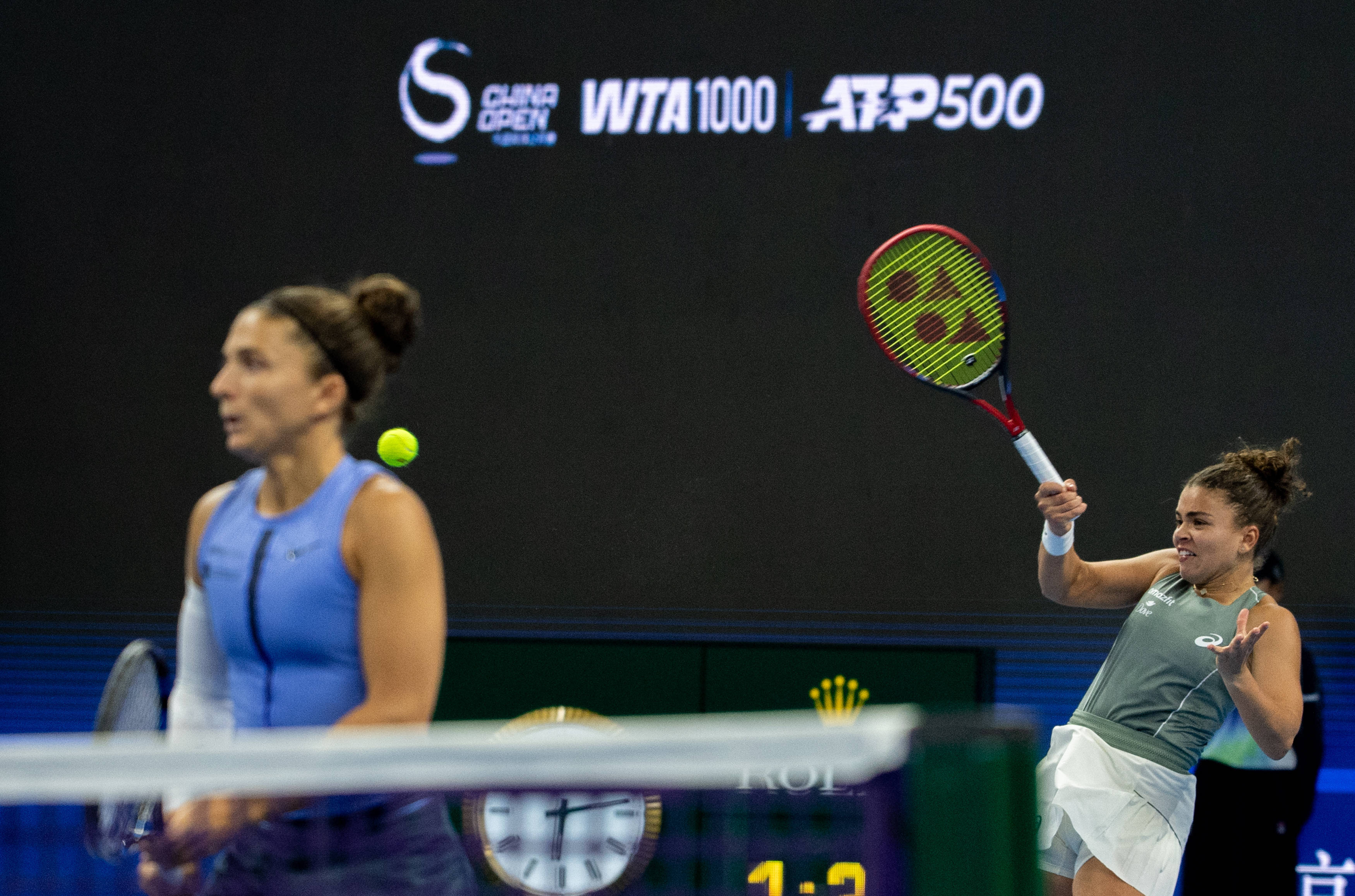 开云体育APP下载-(体育)网球——中网:埃(āi)拉(lā)尼/保利(lì)尼女雙(shuāng)夺冠