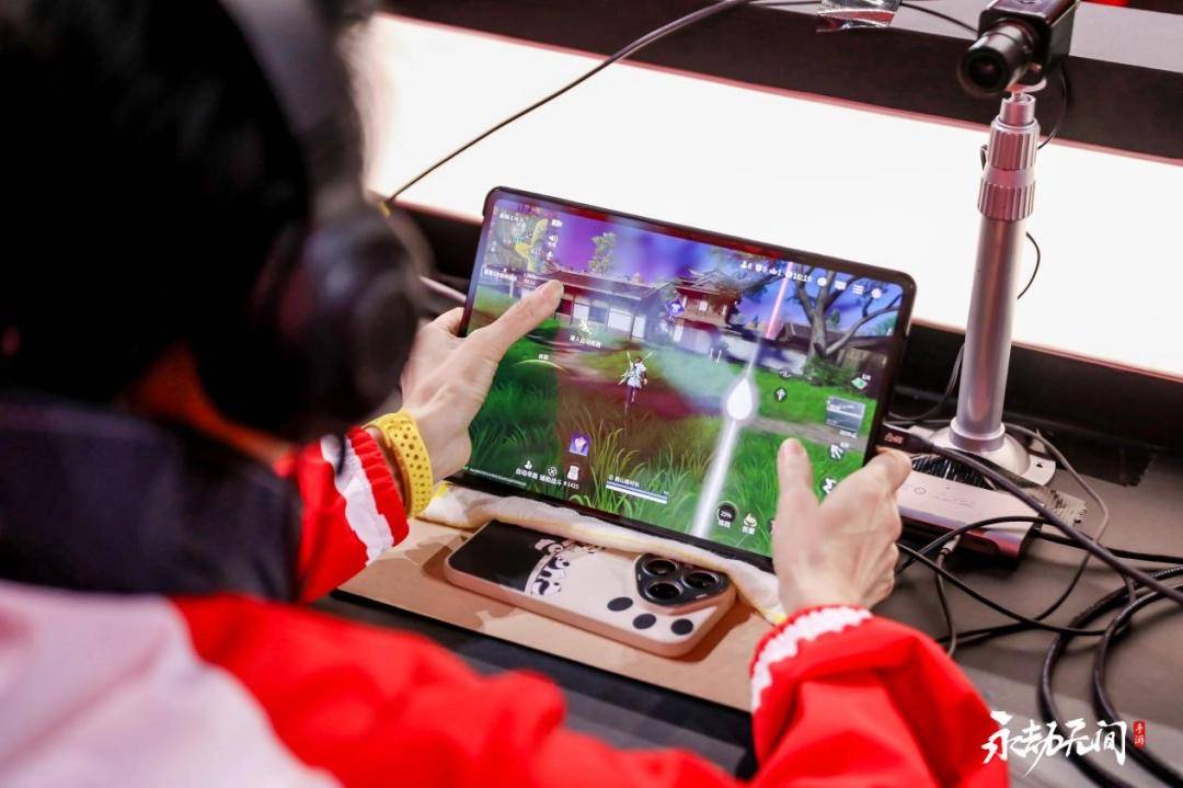 开云-当我在看60岁的老人打电竞比赛时，我在看什么