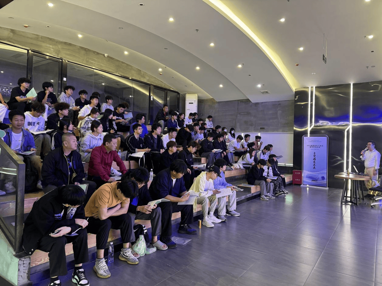 开云平台-2025海南电竞裁判员培训班圆满结束